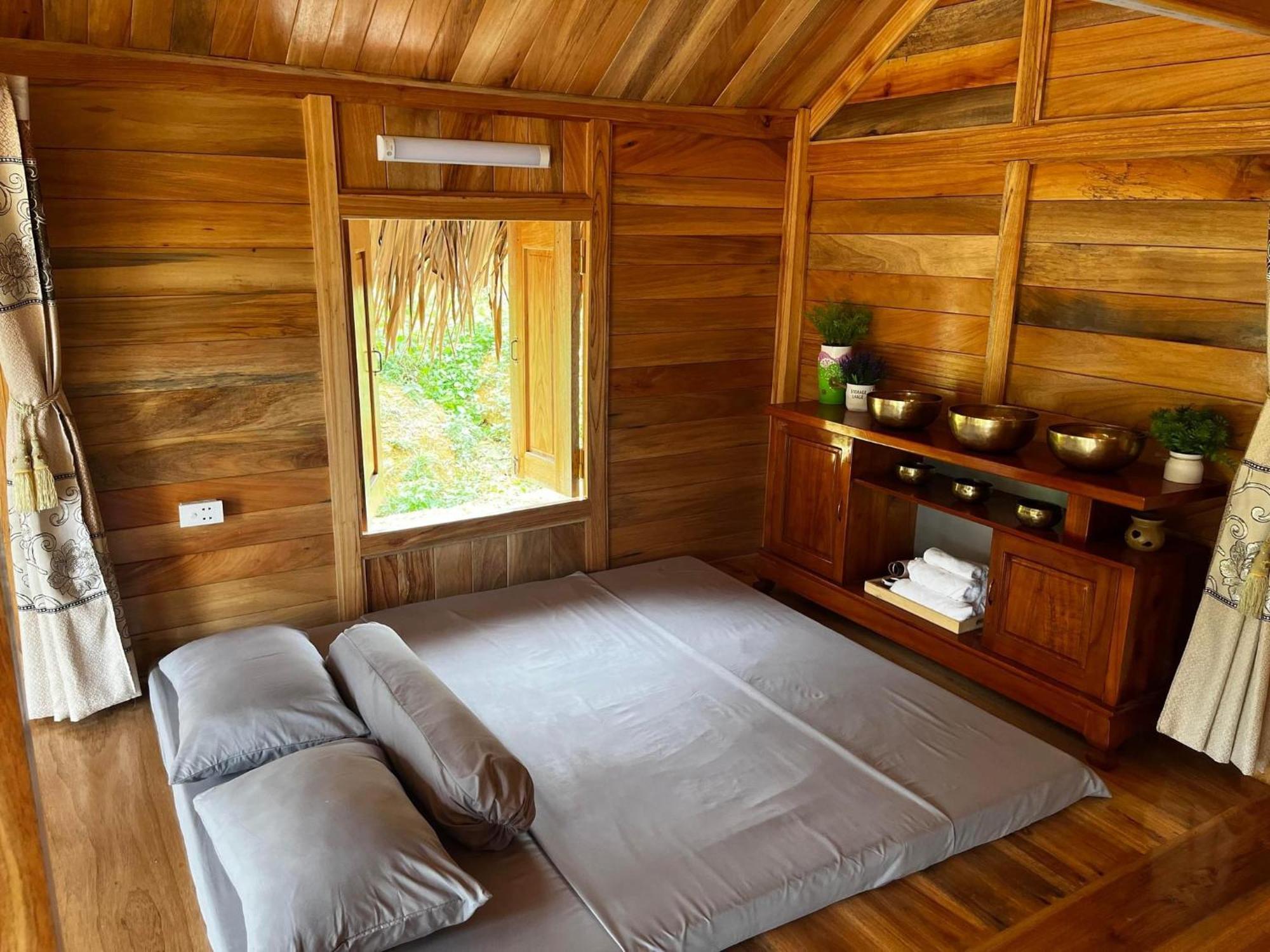Na Tue An-Homestay 81 Vo Van Kiet Tuyen Quang Esterno foto