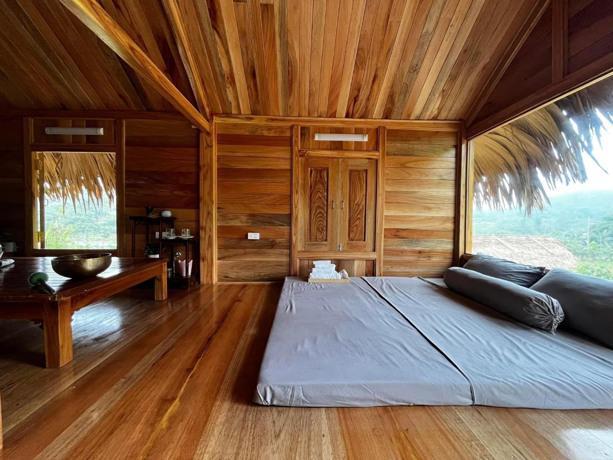 Na Tue An-Homestay 81 Vo Van Kiet Tuyen Quang Esterno foto