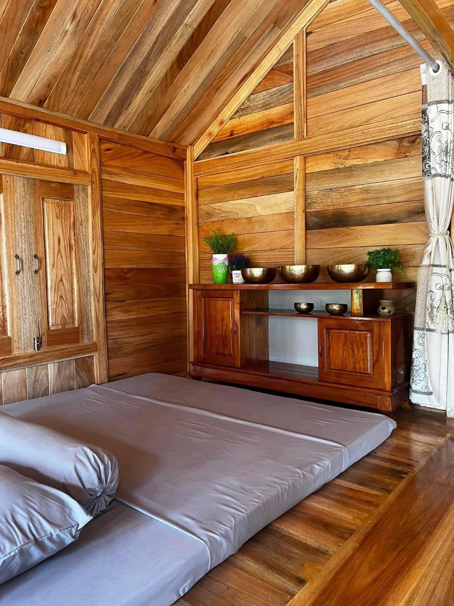 Na Tue An-Homestay 81 Vo Van Kiet Tuyen Quang Esterno foto