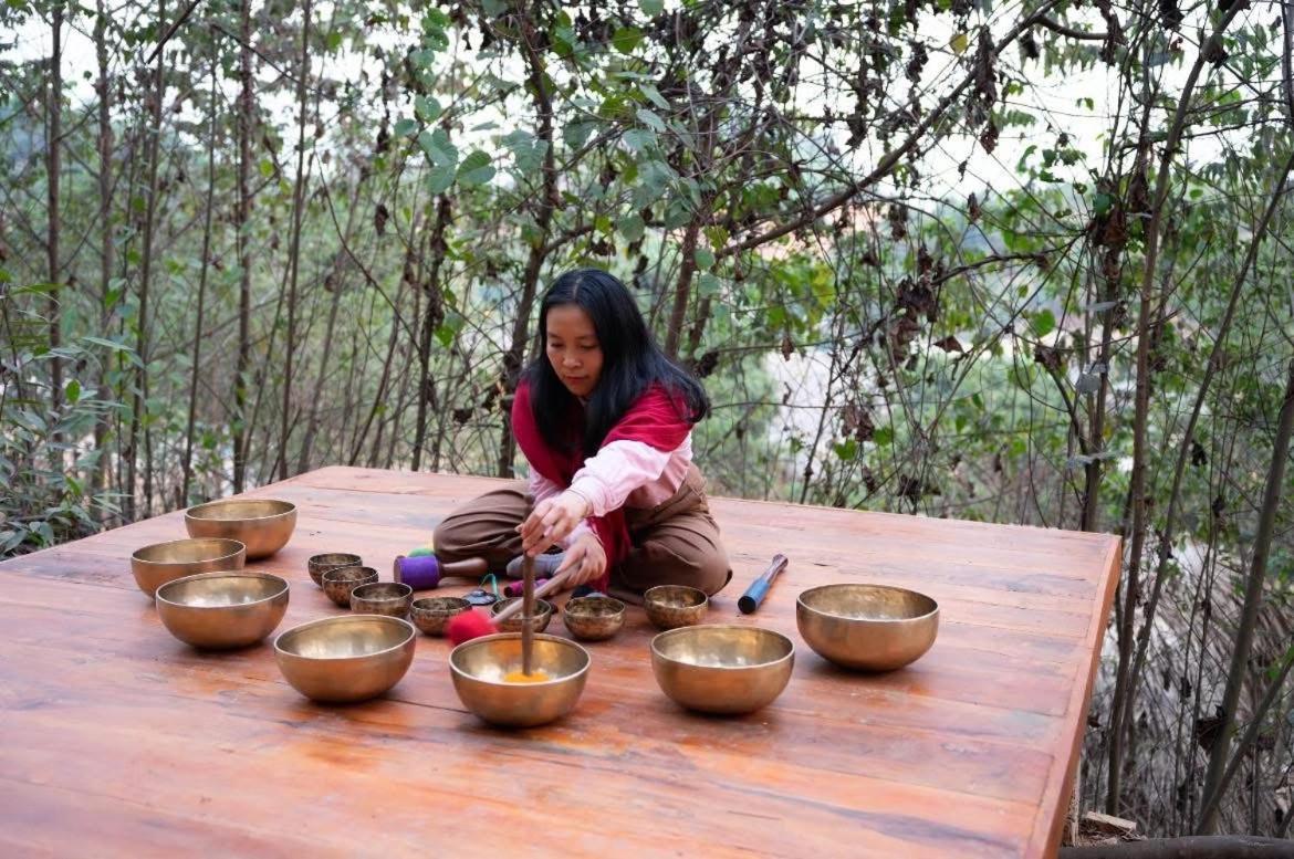 Na Tue An-Homestay 81 Vo Van Kiet Tuyen Quang Esterno foto